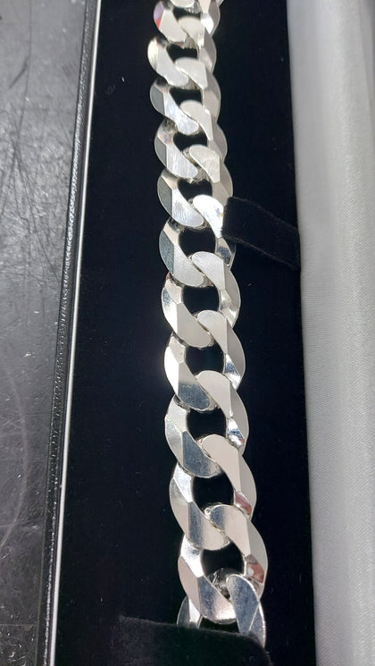 BRAND NEW SILVER BRACELET WEIGHT 42.6G, LENGHT 8.5