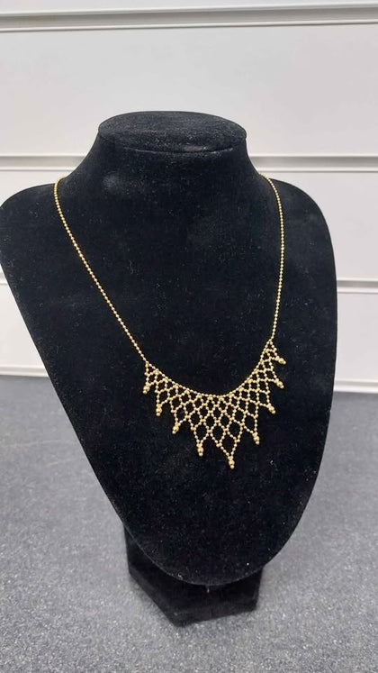 375 9K YELLOW GOLD HALL, BEAD CHAI. WITH WEB DESIGN, 18