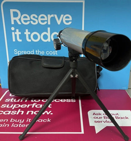 ASTRONOMICAL TELESCOPE SILVER COMES WITH TRIPOD AND CARRY CASE