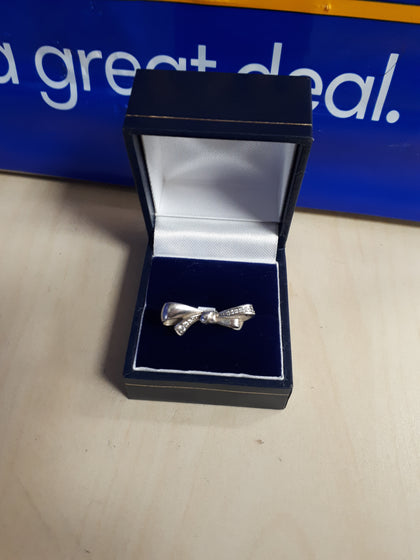 Pandora Silver Ring - Brilliant Bow - 197232CZ 54.