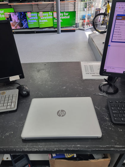 HP 14s-DQ2510/i3-1115G4/4GB Ram/256GB SSD/14