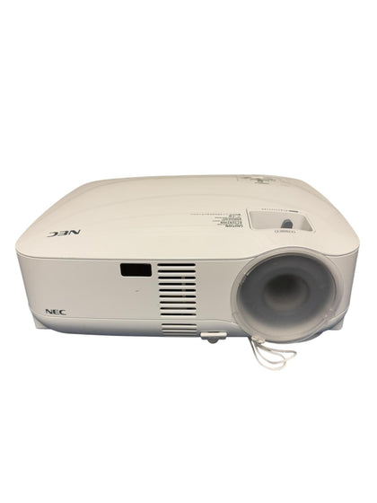 NEC VT580 - LCD Projector - Portable - 2000 Lumens - XGA (1024 x 768) - 4:3