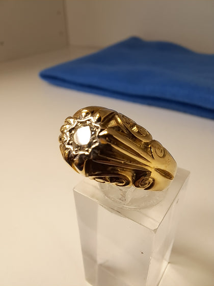 9ct Gold Ring - Size R - 6.99g - Great Yarmouth