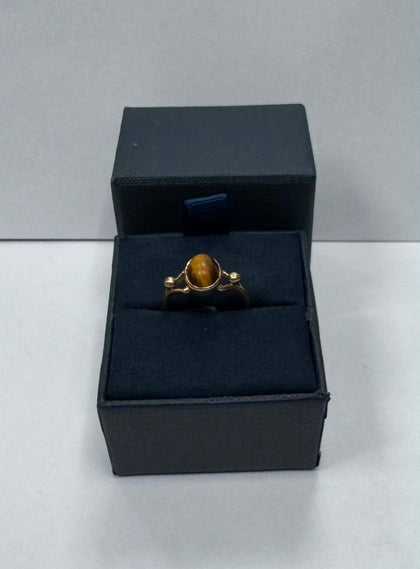 2.67g 9ct Gold Tiger's eye ring - Size N - **Hallmarked**