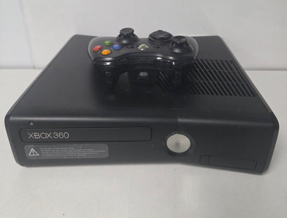 Microsoft Xbox 360 4GB Console & 5 Games