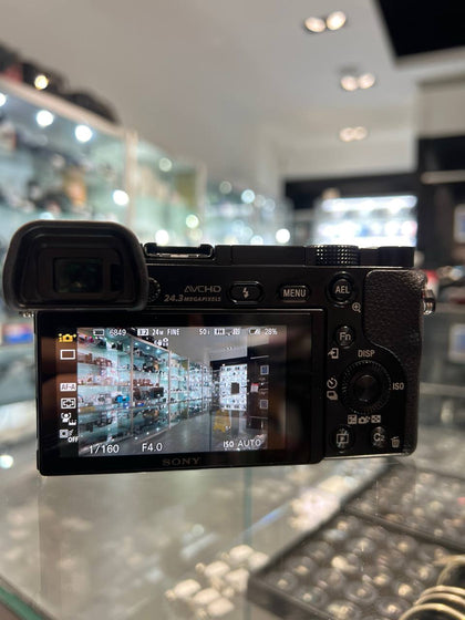 Sony Alpha A6000 Mirrorless Digital Camera 24.3MP with 16-50mm Lens, 64GB Sandisk Micro SD Card