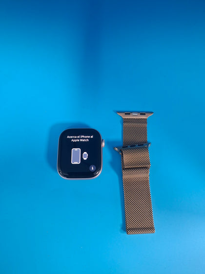 Apple Watch Series 10 - 46mm Rose Gold Aluminium Case.