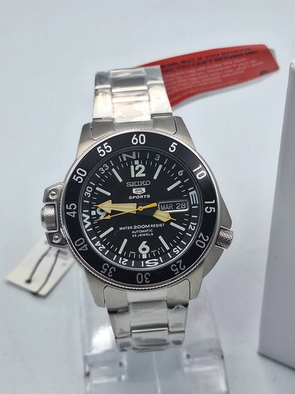 Seiko 5 7S36-01E0 