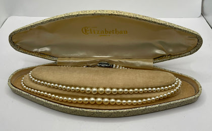 Elizabethan Faux Pearl Necklace