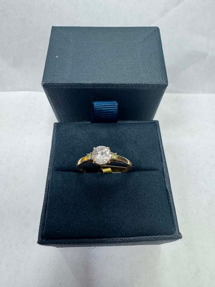 1.5g 9ct Gold ring - Size O - **Hallmarked**