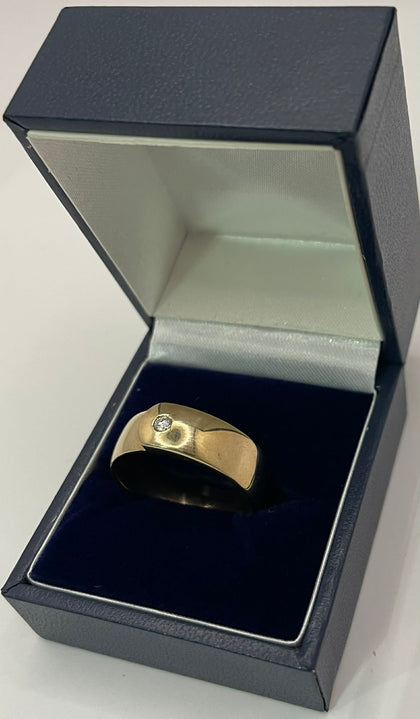 9CT Gold Diamond Ring
