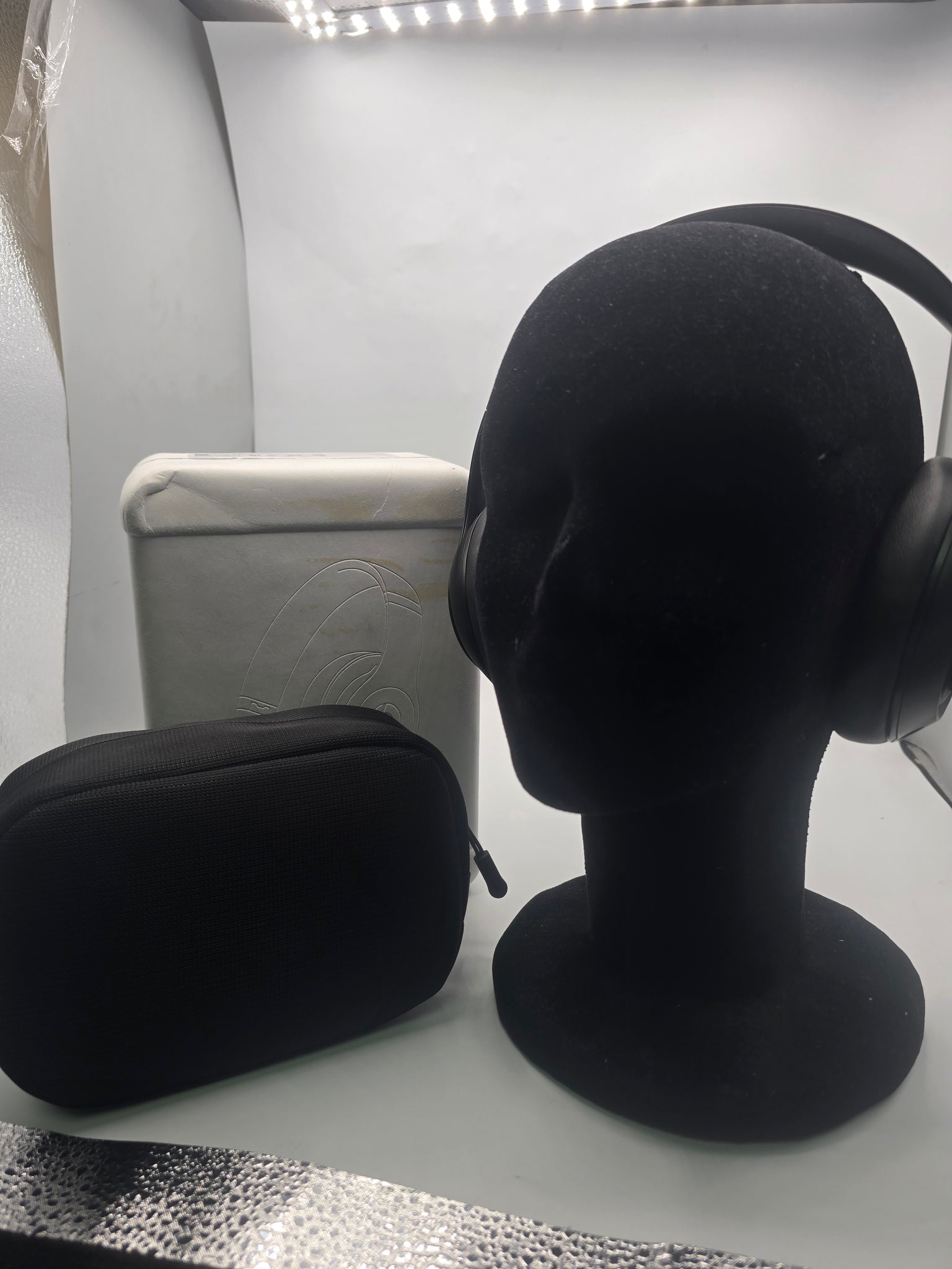 Beats Studio Pro Wireless Headphones black *24 month warranty