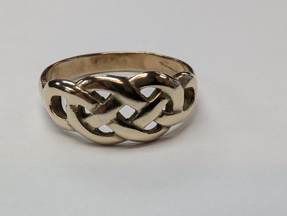 14CT GOLD CELTIC KNOT RING SIZE S  PRESTON STORE