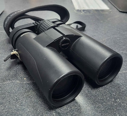 Optician Aurora vhd 8x42 wide field 8.1Binoculars