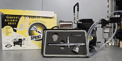 Iwata Sprint Jet Compressor Is-800 ** Boxed **
