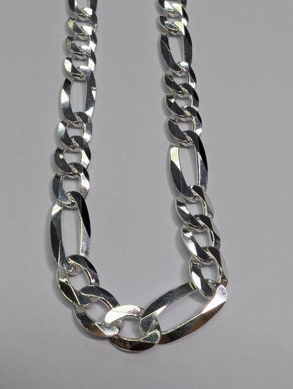 Brand new silver Figaro chain