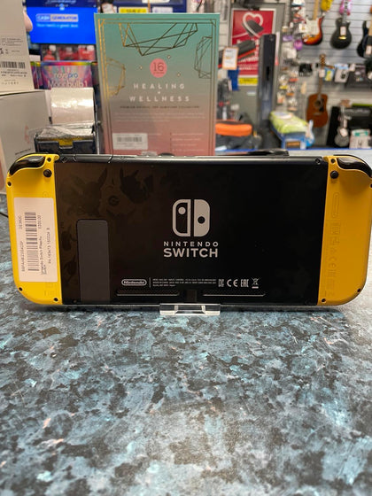 Pikachu Nintendo Switch.