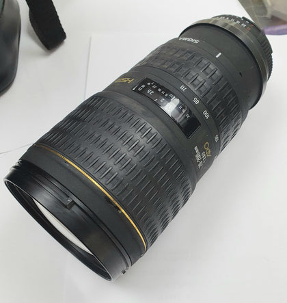 Sigma EX HSM Zoom Lens for Nikon - 70-200mm - F/2.8.