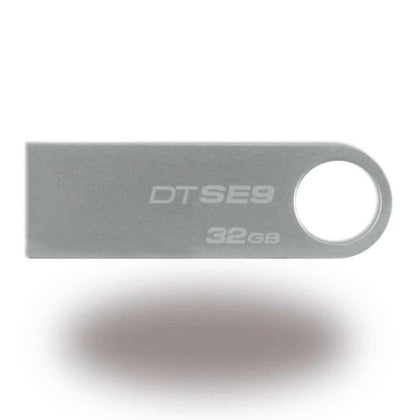 Kingston 32GB DataTraveler SE9 Flash Drive USB 2.0.