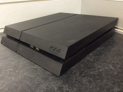 Preowned PlayStation 4 500GB Console.