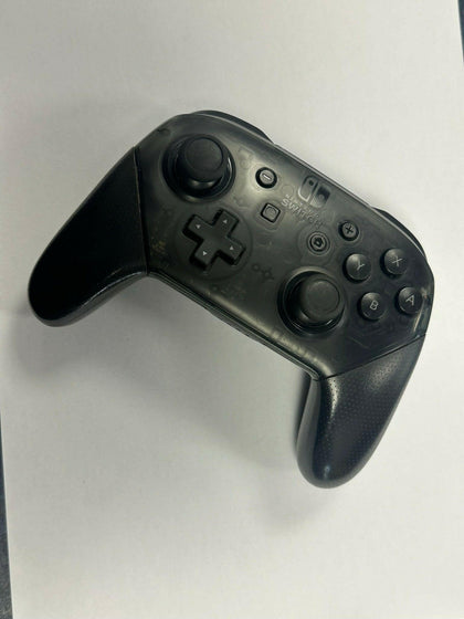 Nintendo Switch Pro Controller.