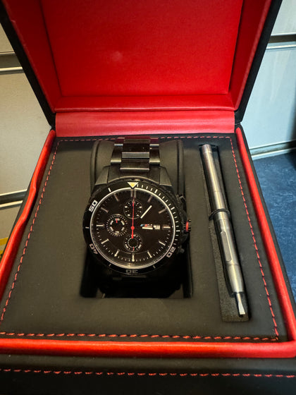MENS BMW WATCH BOXED.