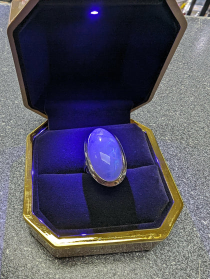 SILVER RING WITH LARGE STONE SIZE M PRESTON STORE.