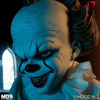 Mezco MDS Roto Plush It (2017): Pennywise Doll.
