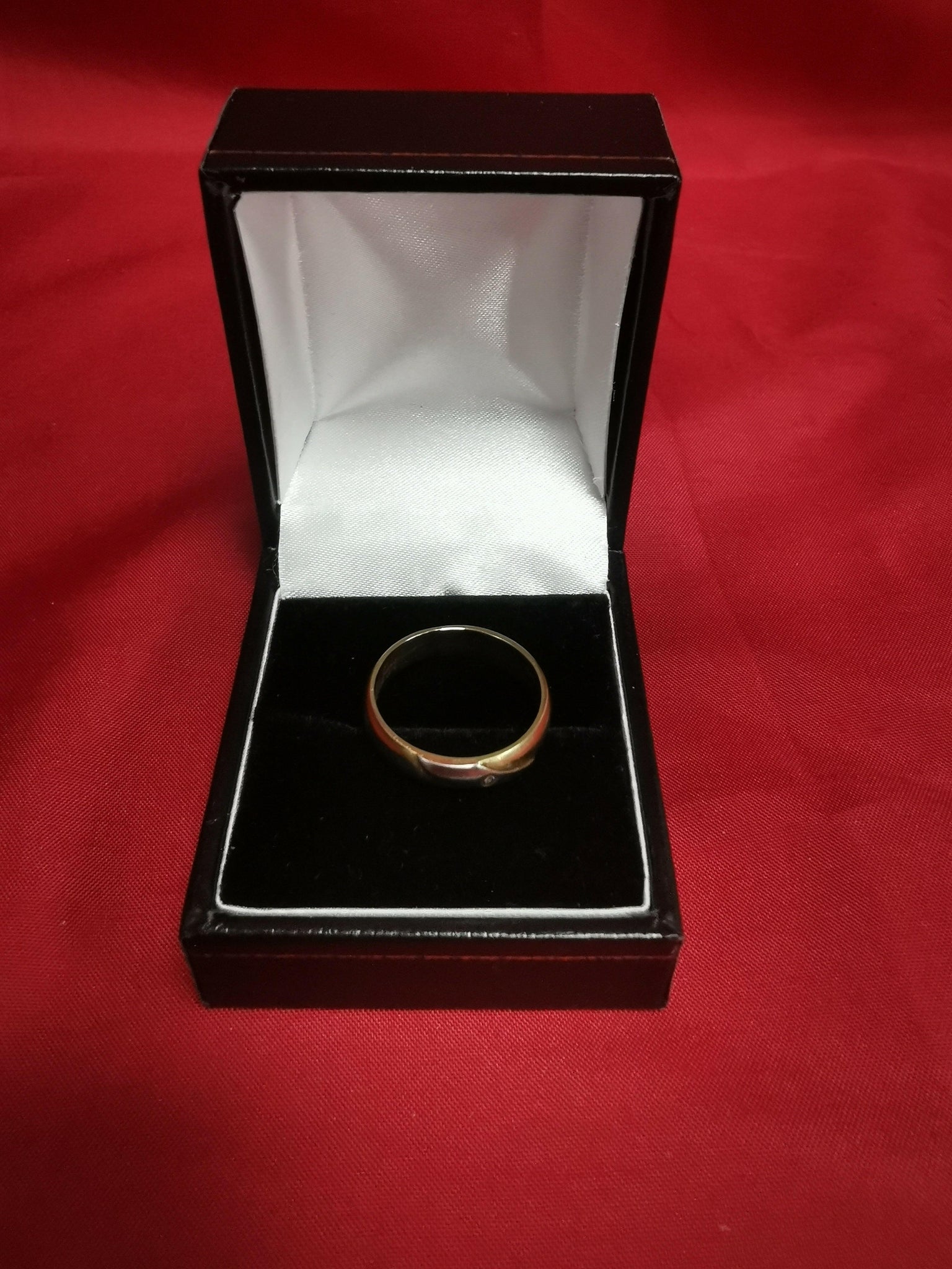 14ct Gold Ring - 3.80g Hallmarked Gold