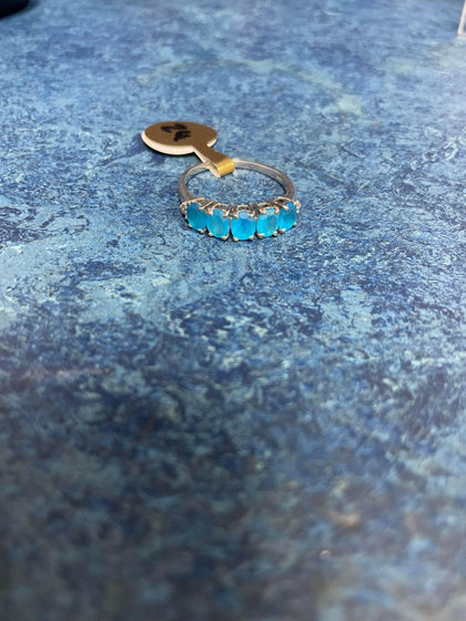 silver ring (P).