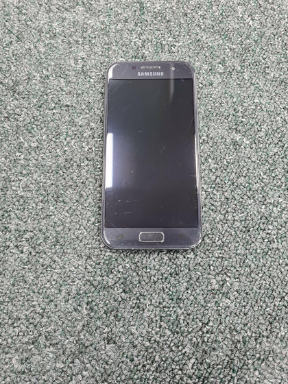 Samsung Galaxy A3 2017 - 16 GB - Black - Unlocked.