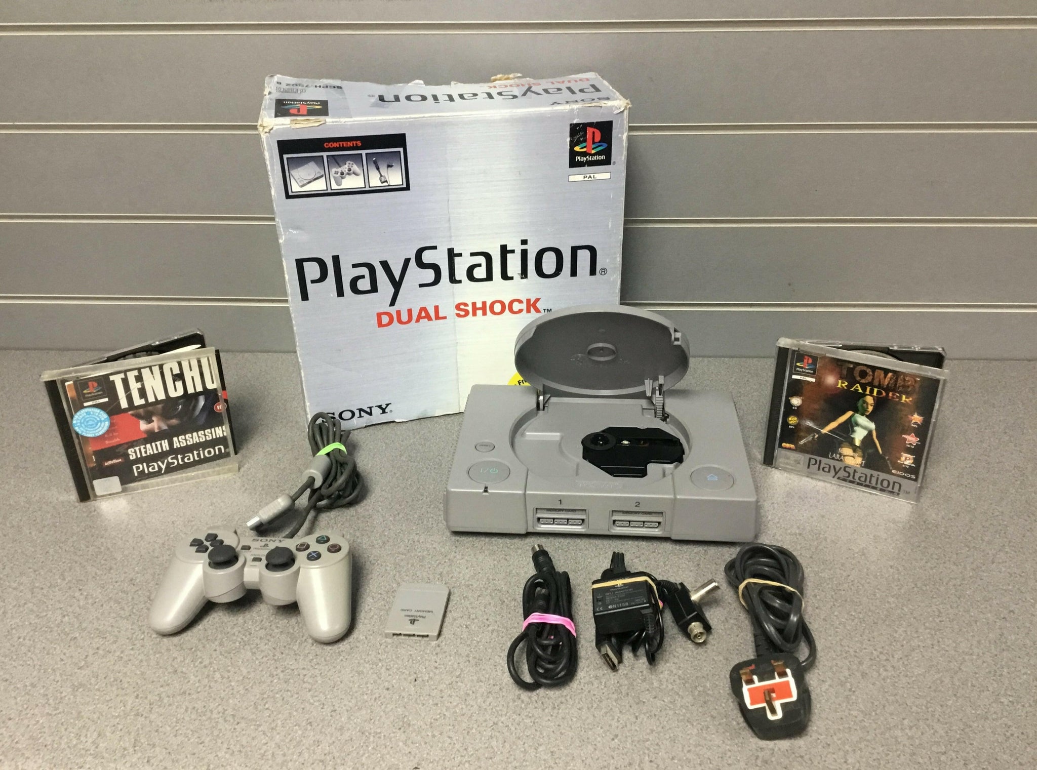 **BOXED** Sony PlayStation 1 ORIGINAL Console **inc. Wired Official Controller, Cables + 2 Games**
