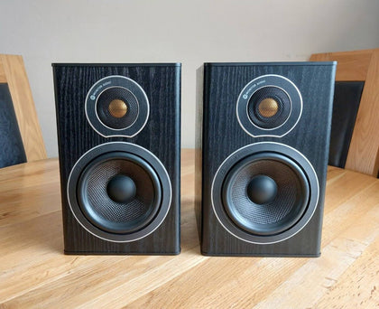 Monitor Audio Bronze 1 Hifi Bookshelf Speakers - Carbon-fibre Cones.