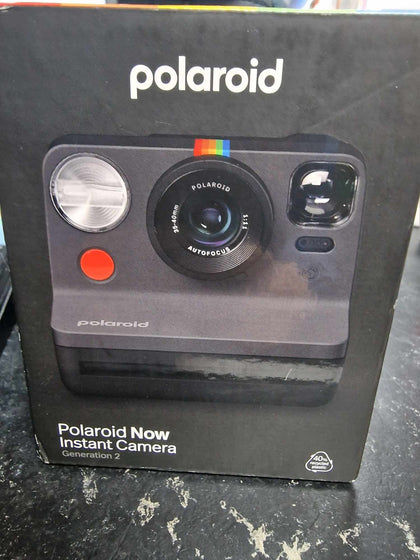 Palace Polaroid Now Instant Camera Generation 2 Black.