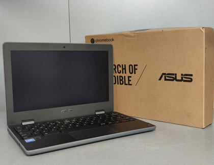 Asus C214M 32GB Chromebook**Boxed**.