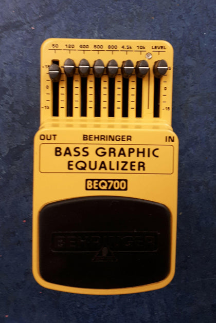 Behringer BEQ700 7 Band Bass Graphic Equalizer for Bass and Keyboard.