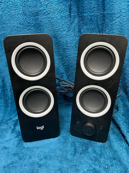 Logitech speakers Z200 10w.