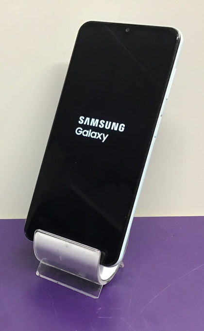 Samsung GALAXY M13 - 64GB - Dual Sim - Light Blue - Unlocked.