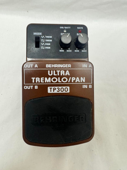 Behringer TP300 Ultra Tremolo/Pan.