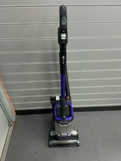 SHARK LIFT AWAY HOOVER - WIRED - NOT BOXED.