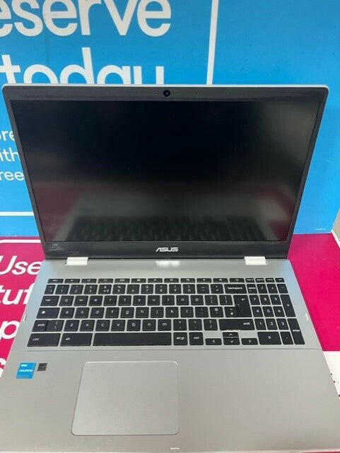 ASUS CHROMBOOK 4GB RAM 16GB SSD SILVER **UNBOXED**