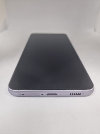 Samsung Galaxy S21 Fe 128GB 5G Mobile Phone - Lavenderboxed unlocked has a slight crack on the back.