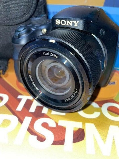 Sony DSC-H300 Cyber-shot Camera - 50x Optical Zoom.