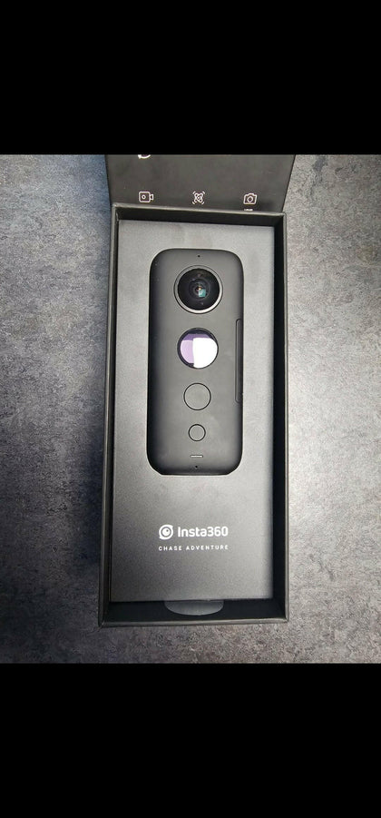 Insta360 One x Action Camera.