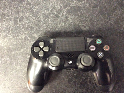 Preowned PlayStation 4 500GB Console.