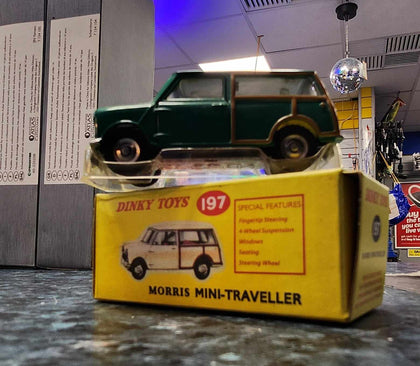 Dinky Toys - Morris Mini-Traveller.