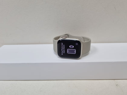 Apple Watch Series 7 GPS + Cellular 41mm Starlight Aluminium.