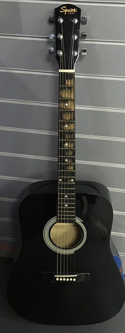 Squier SA-150 Dreadnought Acoustic Guitar, Black.