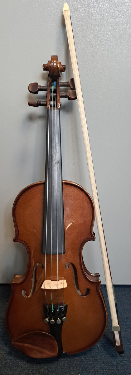 Stentor Student II Violin Outfit - 4/4 Size.