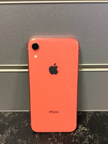 Apple iPhone XR Coral.